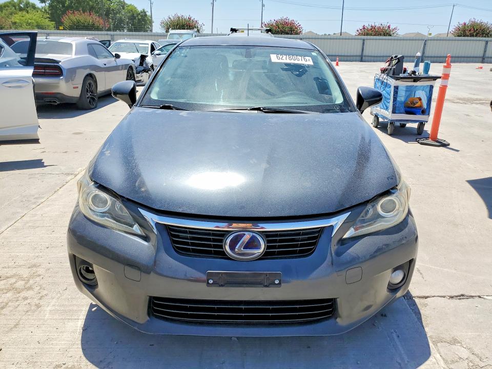 Foto 5 de la subasta – 2011 LEXUS CT con VIN JTHKD5BH8B2016207