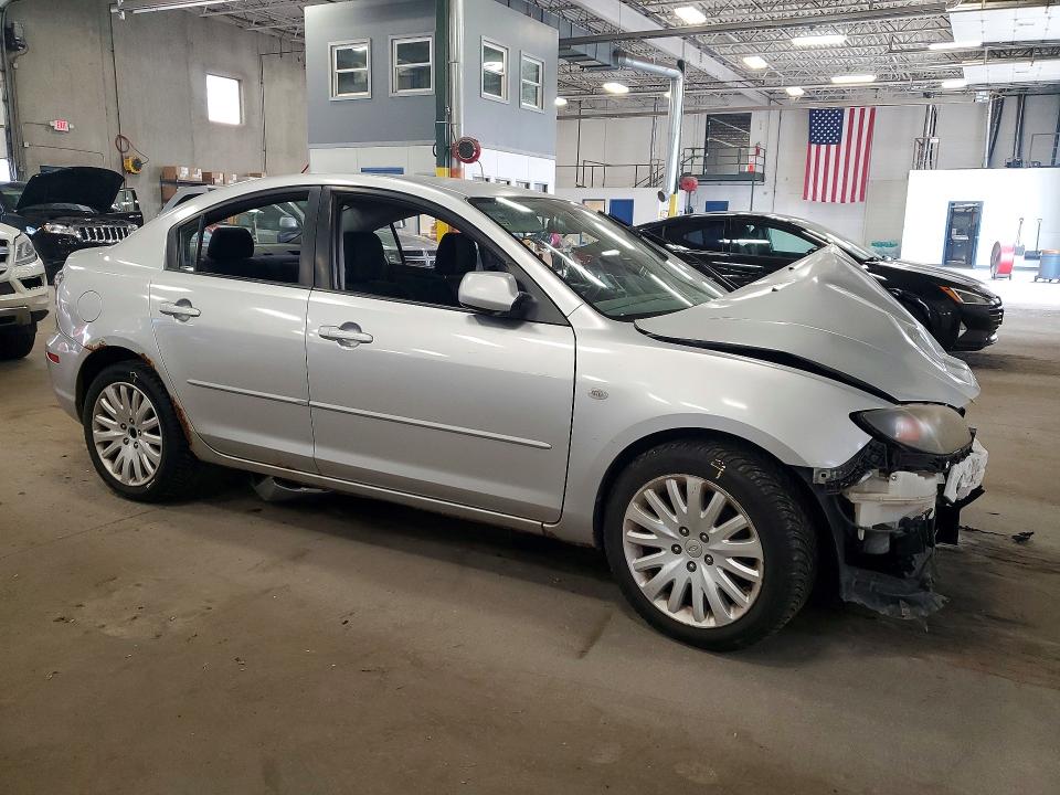 Photo 4 from auction – 2008 MAZDA 3 with VIN JM1BK32F281169013