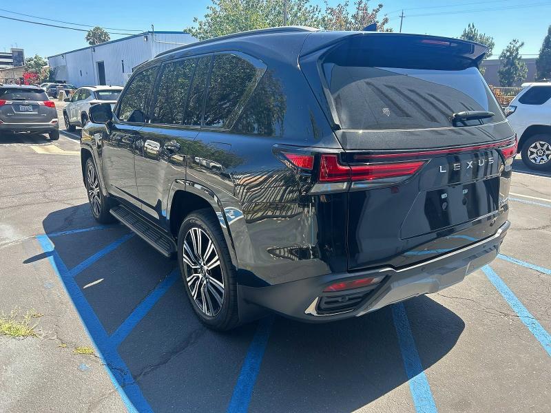 Photo 3 from auction – 2024 LEXUS LX 600 with VIN jtjgb7cx5r4065214