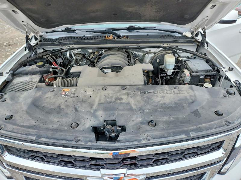 Photo 12 from auction – 2015 CHEVROLET SUBURBAN with VIN 1GNSKJKC7FR701226