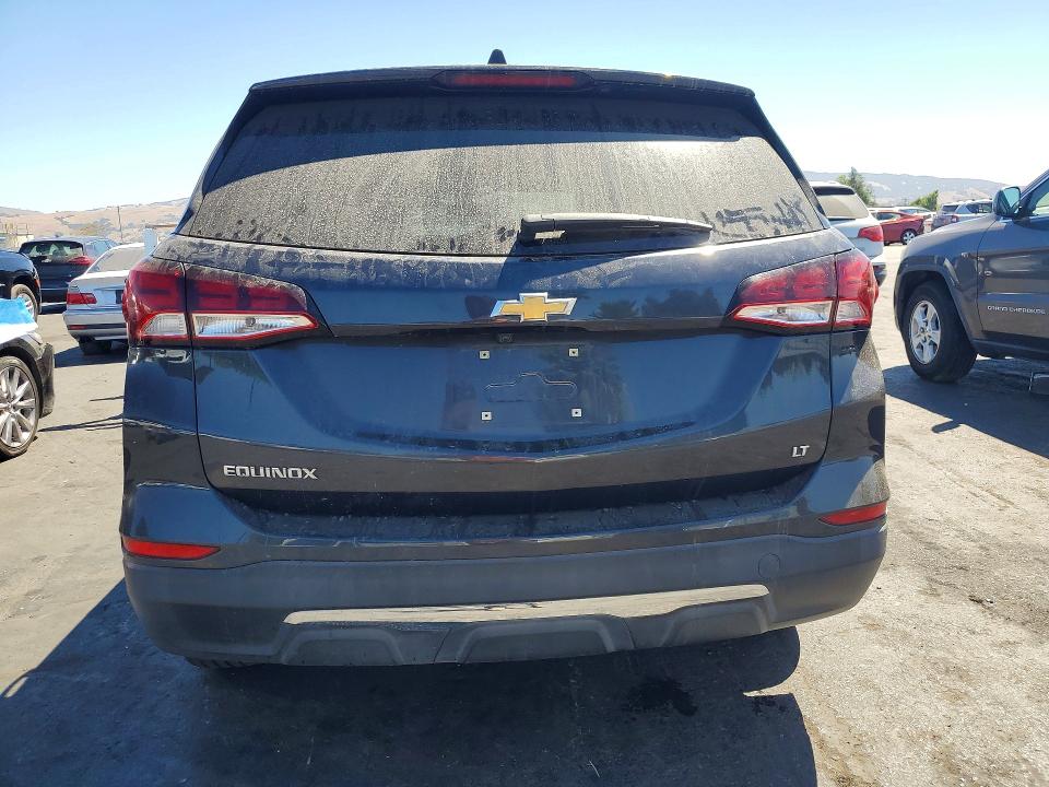 Photo 6 from auction – 2022 CHEVROLET EQUINOX with VIN 2GNAXKEVXN6155323