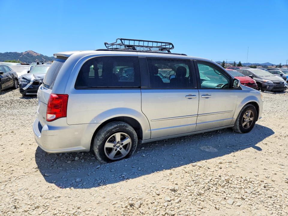 Photo 3 from auction – 2012 DODGE GRAND CARAVAN with VIN 2C4RDGCG2CR223891