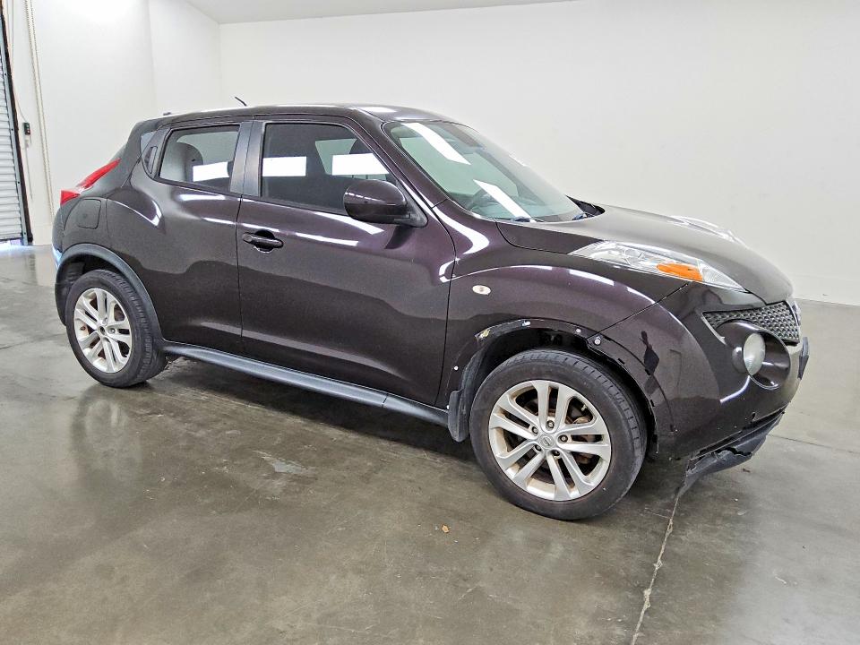 Photo 4 from auction – 2014 NISSAN JUKE with VIN JN8AF5MR4ET452116