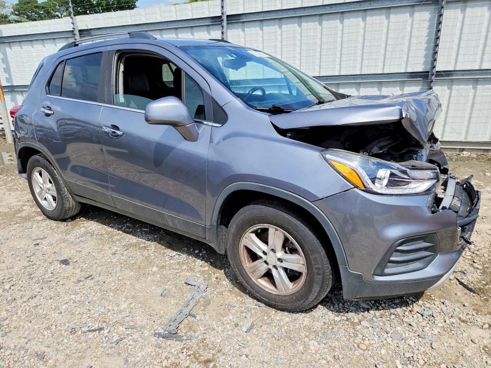 Photo 4 from auction – 2020 CHEVROLET TRAX with VIN 3GNCJLSB0LL311114