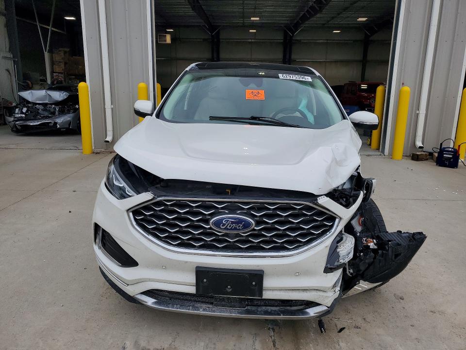 Photo 5 from auction – 2024 FORD EDGE with VIN 2FMPK4K9XRBA63156