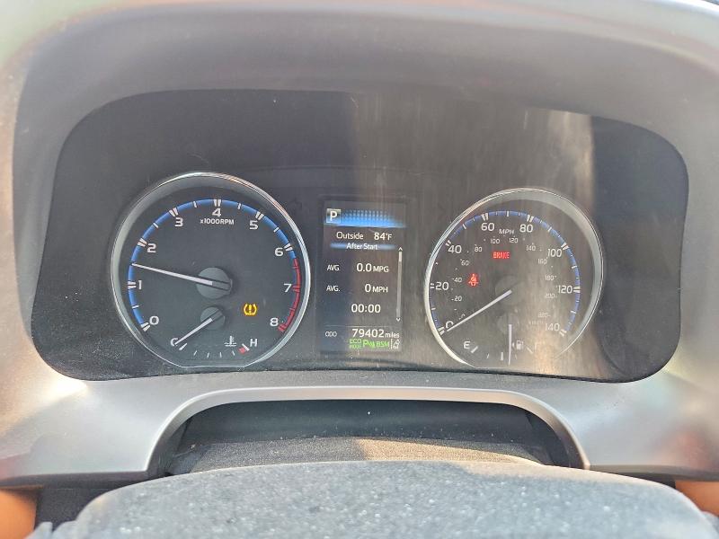 Photo 9 from auction – 2016 TOYOTA RAV4 with VIN JTMDFREV0GJ058722