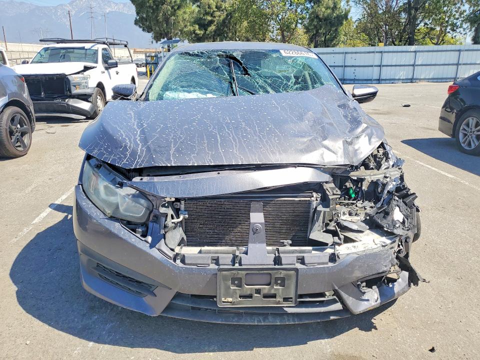 Photo 5 from auction – 2017 HONDA CIVIC with VIN 2HGFC2F76HH521332