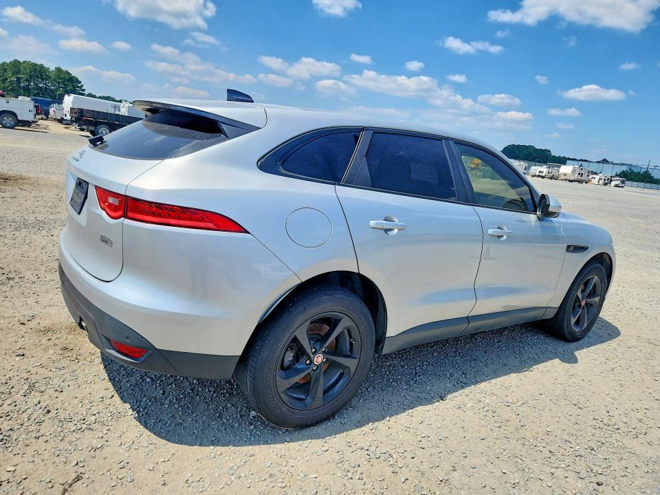 Photo 3 from auction – 2020 JAGUAR F-PACE with VIN SADCK2FX3LA629049