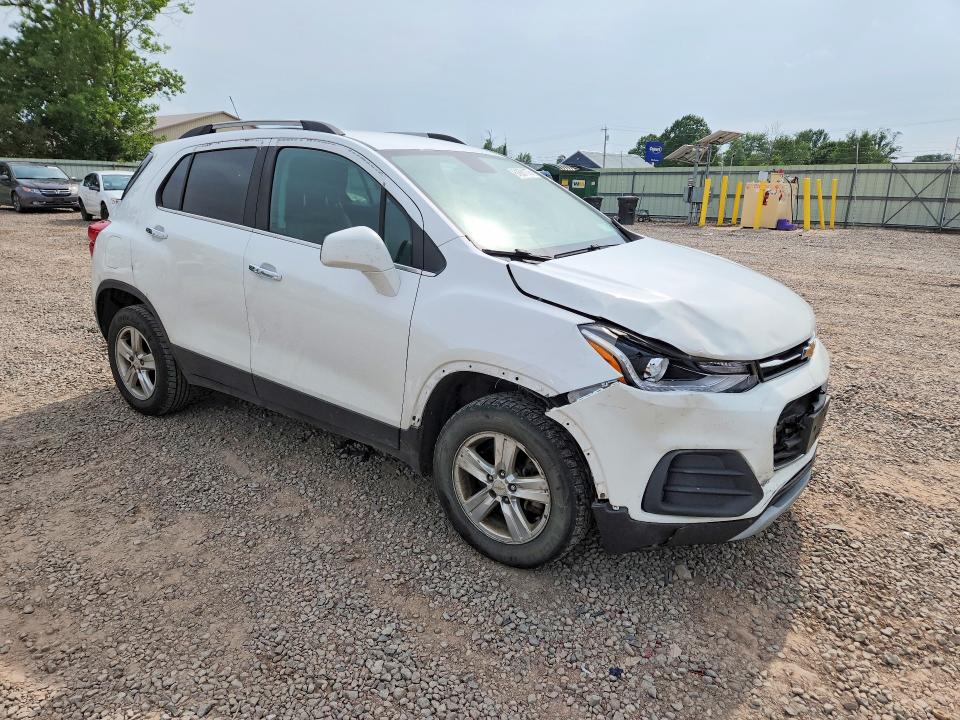 Photo 4 from auction – 2018 CHEVROLET TRAX with VIN KL7CJPSB2JB593333