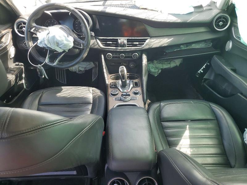 Photo 8 from auction – 2020 ALFA ROMEO GIULIA with VIN ZARFANBN8L7629553