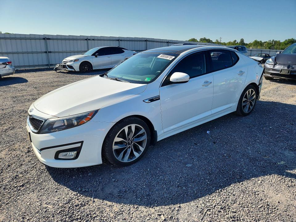 KIA OPTIMA 2015 with VIN 5XXGR4A61FG433509 - Photo from auction