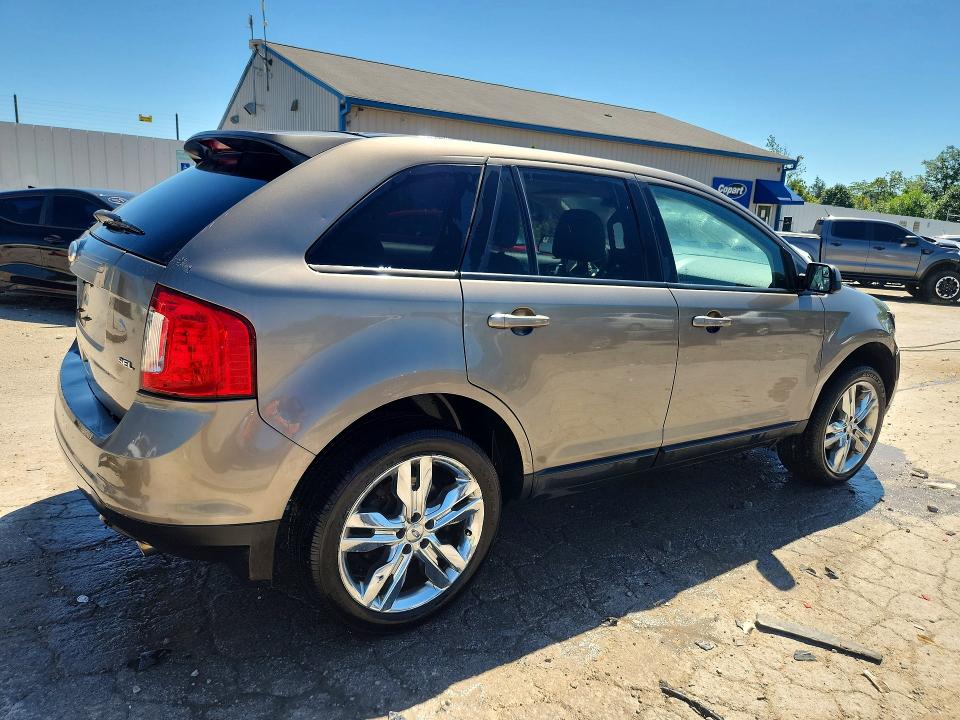 Photo 3 from auction – 2012 FORD EDGE with VIN 2FMDK3JC6CBA55850
