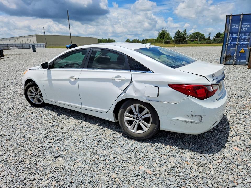 Photo 2 from auction – 2013 HYUNDAI SONATA with VIN 5NPEB4AC6DH758983