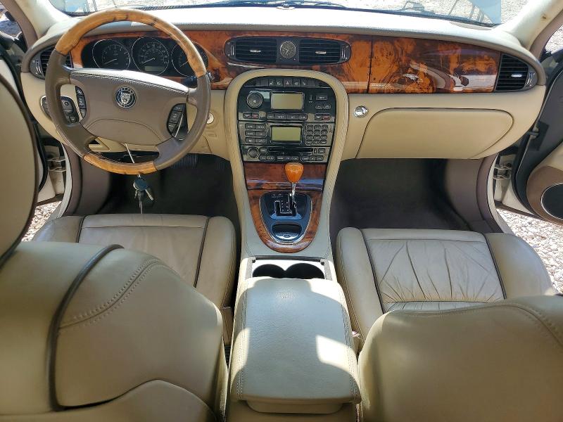 Photo 8 from auction – 2007 JAGUAR XJ8 with VIN SAJWA71B47SH16502