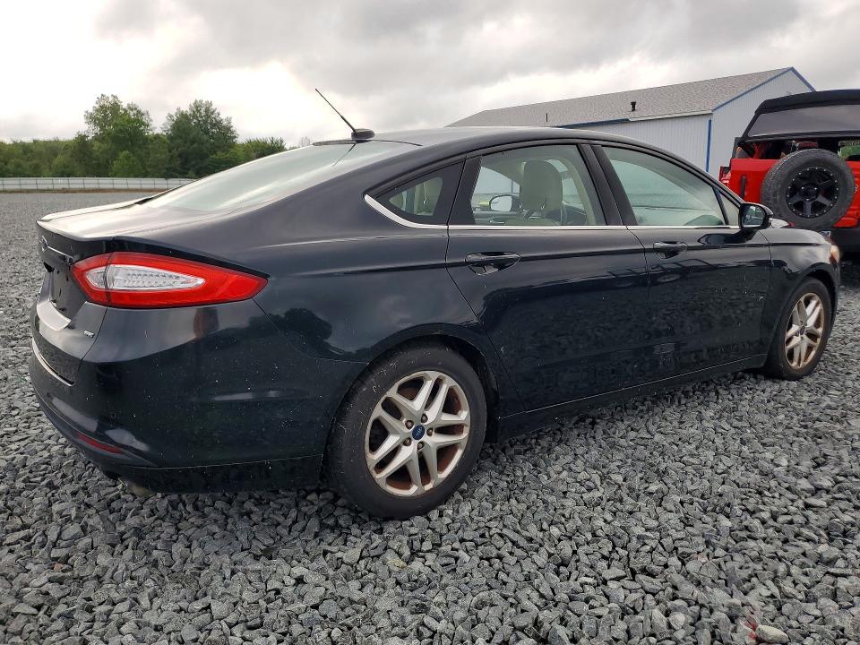 Photo 3 from auction – 2014 FORD FUSION with VIN 3FA6P0H75ER127766