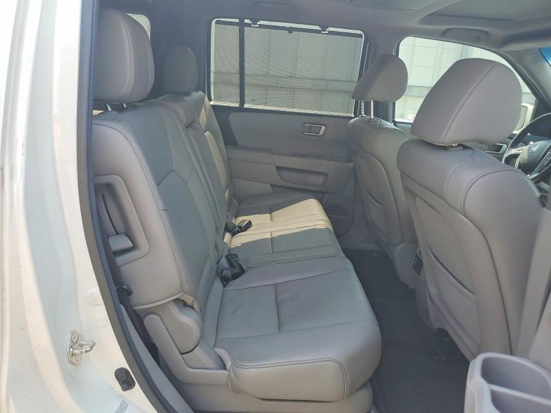 Photo 10 from auction – 2012 HONDA PILOT with VIN 5FNYF3H94CB033157