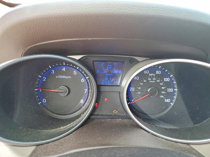 Photo 9 from auction – 2015 HYUNDAI TUCSON with VIN KM8JT3AF5FU108241