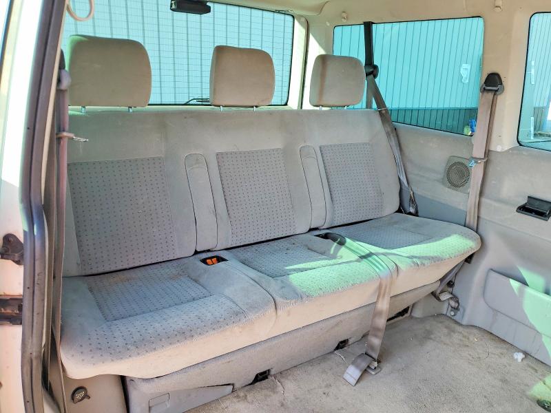 Zdjęcie 11 z aukcji – 2002 VOLKSWAGEN EUROVAN z VIN WV2KB47092H001928
