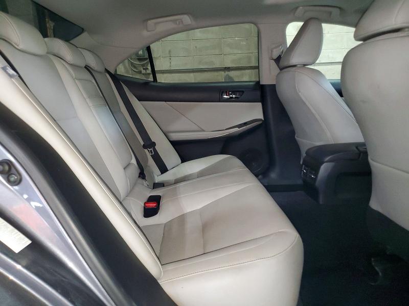 Photo 10 from auction – 2014 LEXUS IS with VIN JTHCF1D24E5001528