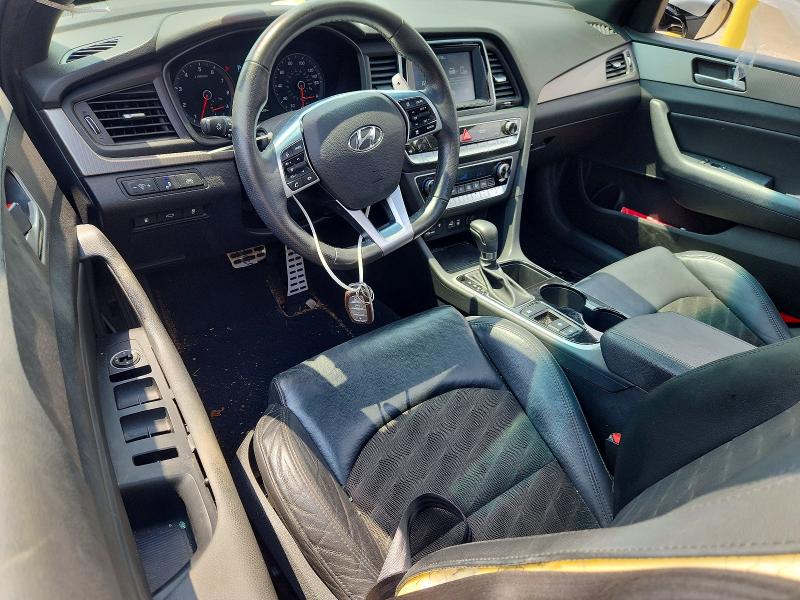 Photo 8 from auction – 2019 HYUNDAI SONATA with VIN 5NPE34AF1KH815515