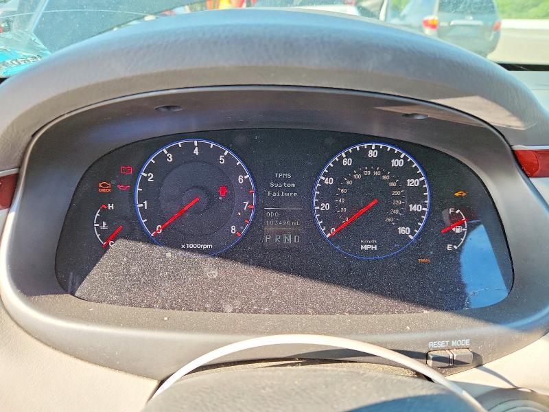 Photo 9 from auction – 2008 HYUNDAI AZERA with VIN KMHFC46F88A316798