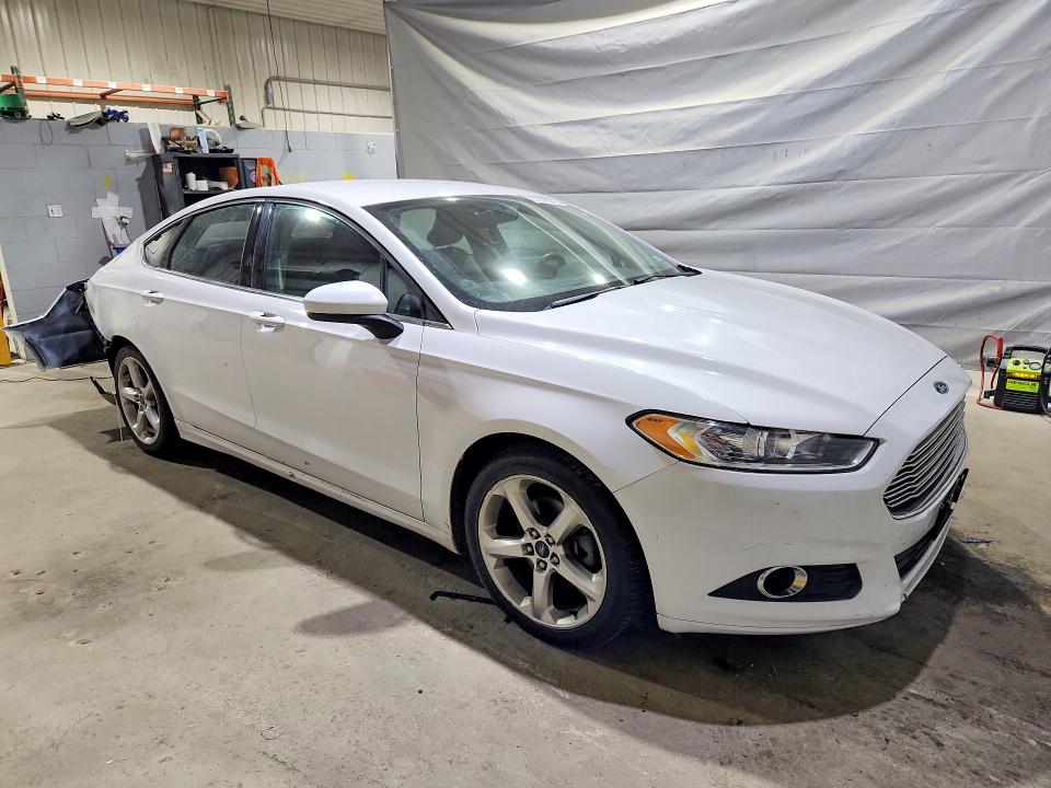 Photo 4 from auction – 2016 FORD FUSION with VIN 3FA6P0G7XGR327336