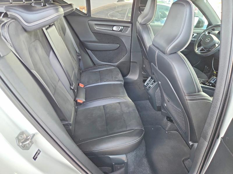 Photo 11 from auction – 2021 VOLVO XC40 with VIN YV4162UM9M2541566