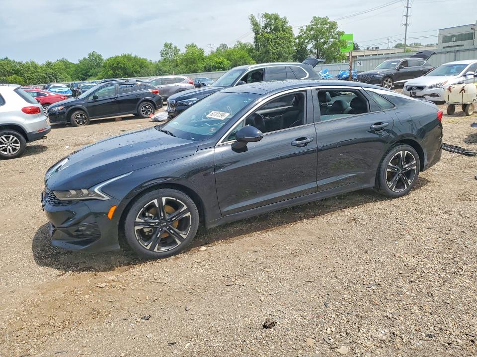 KIA K5 2021 with VIN 5XXG64J22MG082211 - Photo from auction