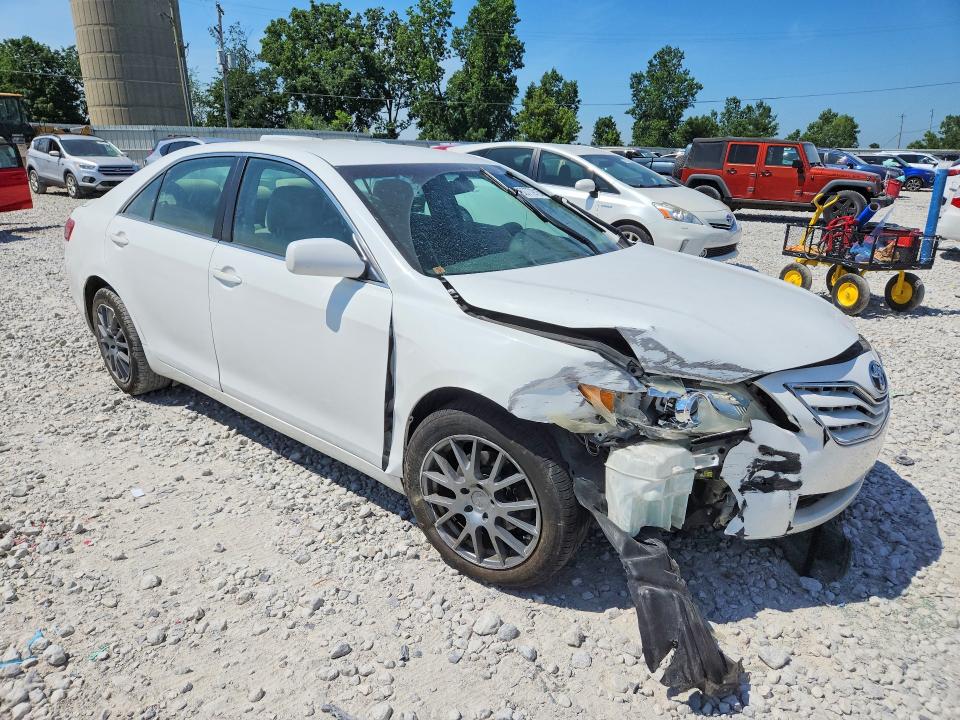 Photo 4 from auction – 2011 TOYOTA CAMRY with VIN 4T4BF3EK1BR104061