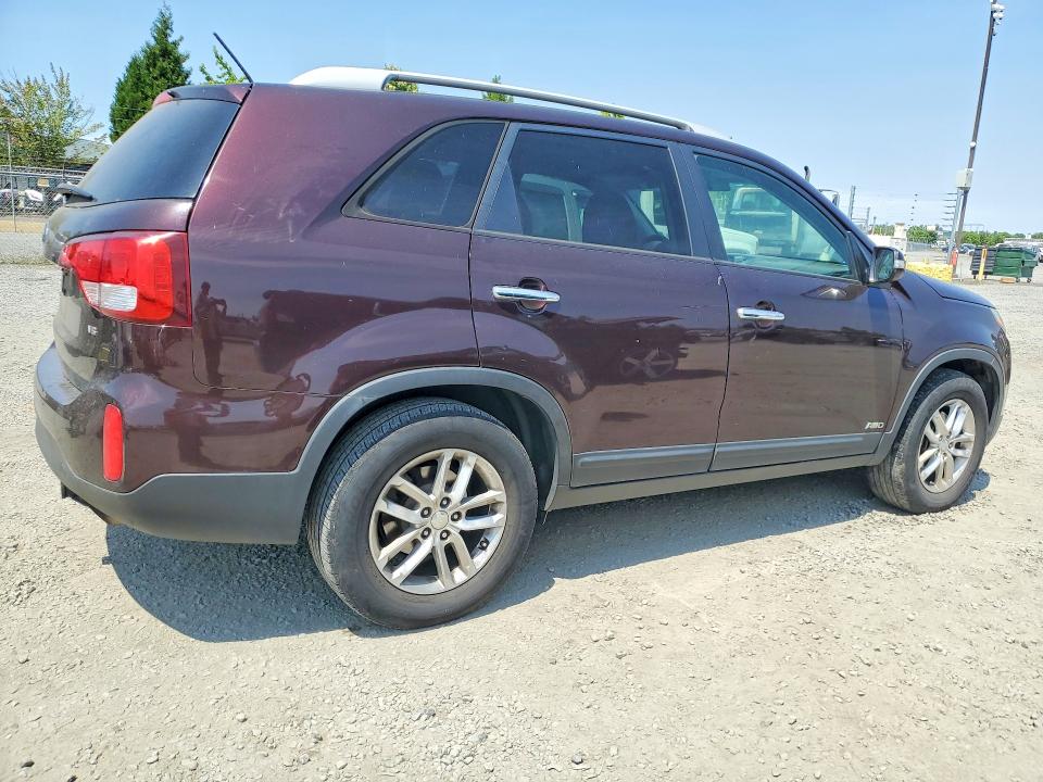Photo 3 from auction – 2015 KIA SORENTO with VIN 5XYKTDA76FG605307