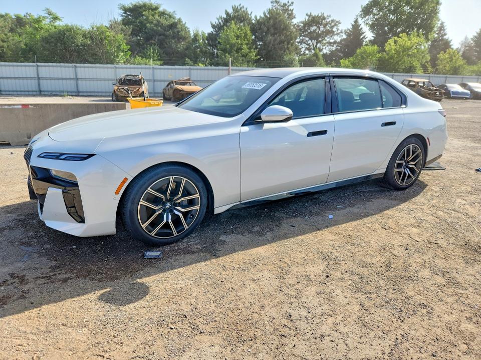 2025 BMW 760 - Търг №59353516