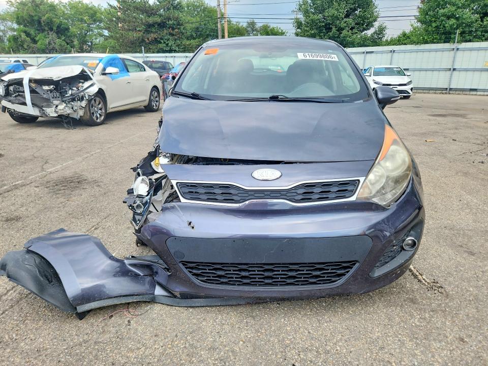 Photo 5 from auction – 2013 KIA RIO 5-DOOR with VIN KNADN5A30D6119885