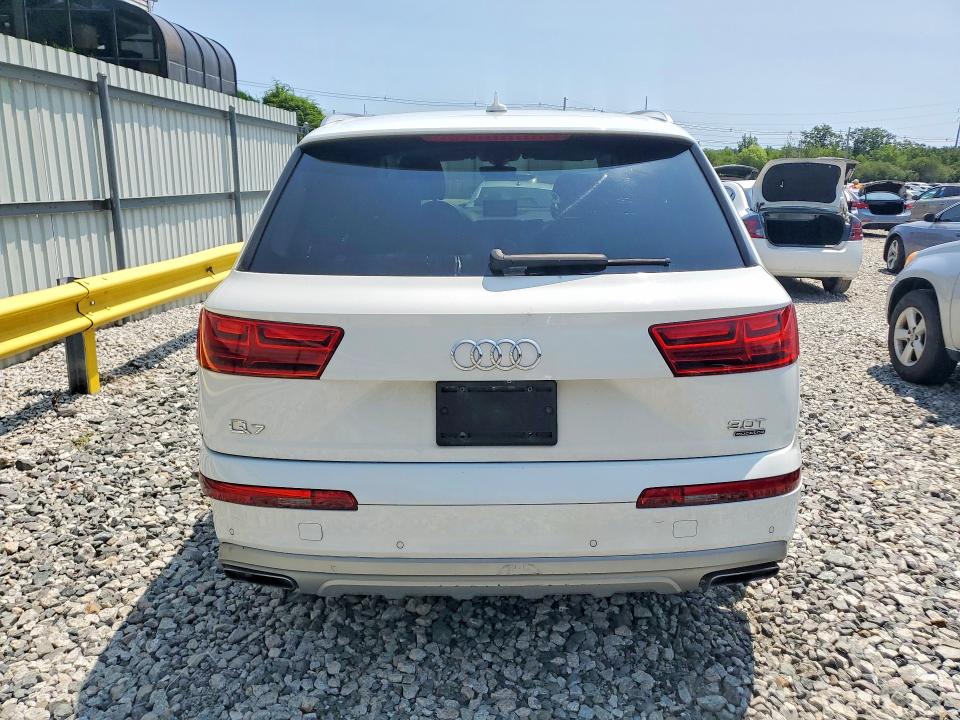 Photo 6 from auction – 2017 AUDI Q7 with VIN WA1LAAF77HD036996