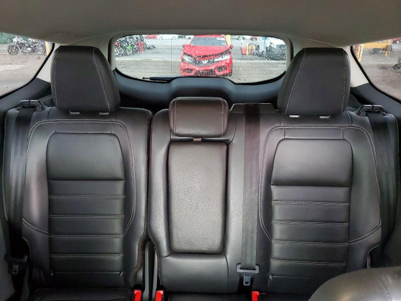 Photo 10 from auction – 2018 FORD ESCAPE with VIN 1FMCU9J9XJUC54209