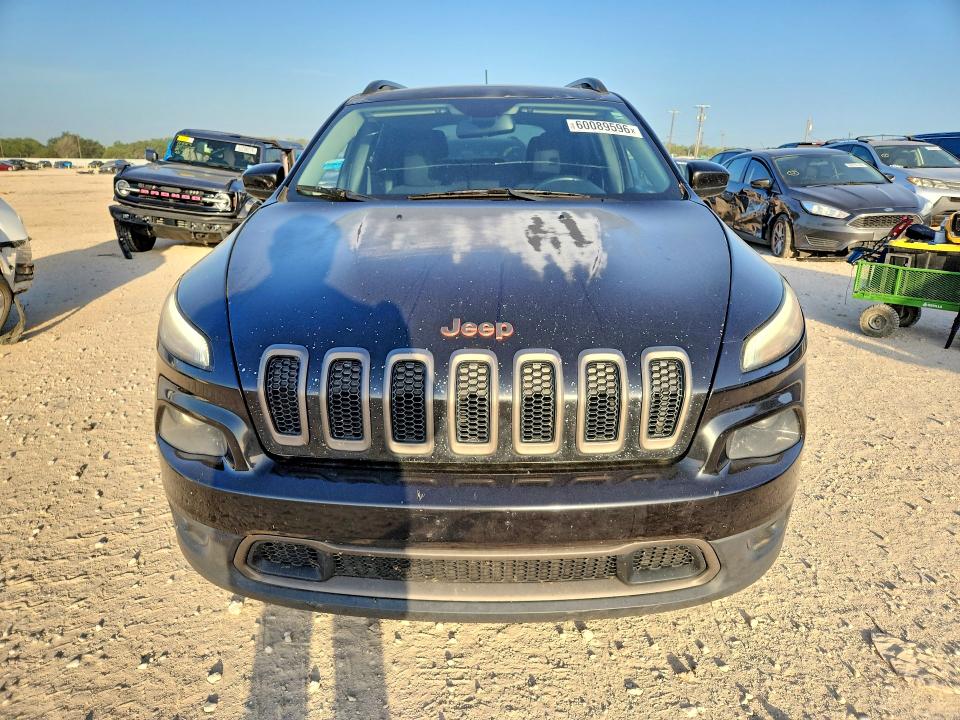 Photo 5 from auction – 2016 JEEP CHEROKEE with VIN 1C4PJLCB7GW273518