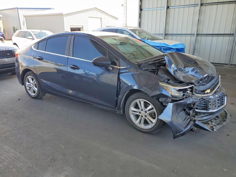 Photo 4 from auction – 2016 CHEVROLET CRUZE with VIN 1G1BE5SM8G7296919