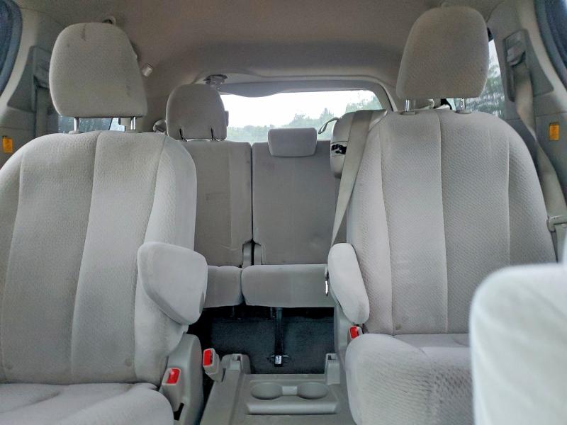 Photo 10 from auction – 2013 TOYOTA SIENNA with VIN 5TDKK3DC6DS335386