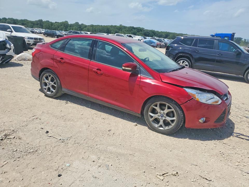 Photo 4 from auction – 2013 FORD FOCUS with VIN 1FADP3F24DL106324