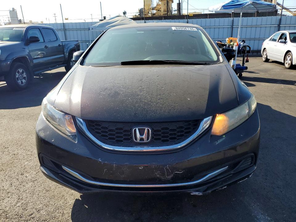 Photo 5 from auction – 2013 HONDA CIVIC with VIN 2HGFB2F59DH588230