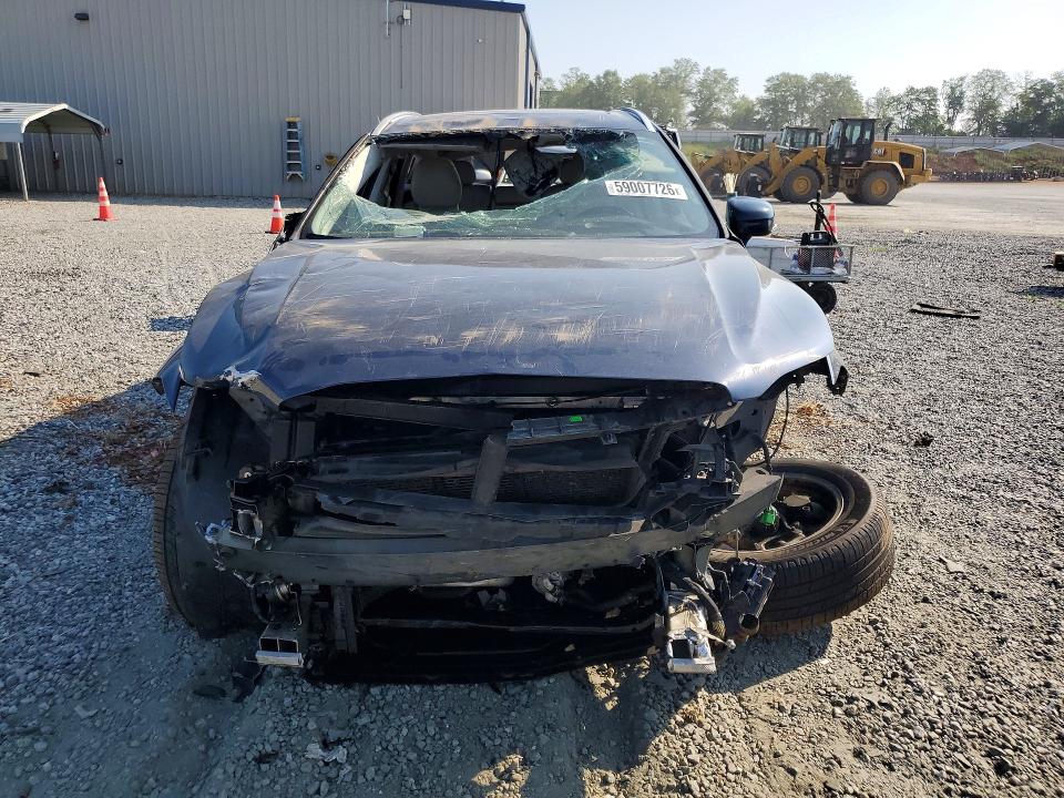 Photo 5 from auction – 2018 VOLVO XC60 with VIN YV4102RK4J1064572