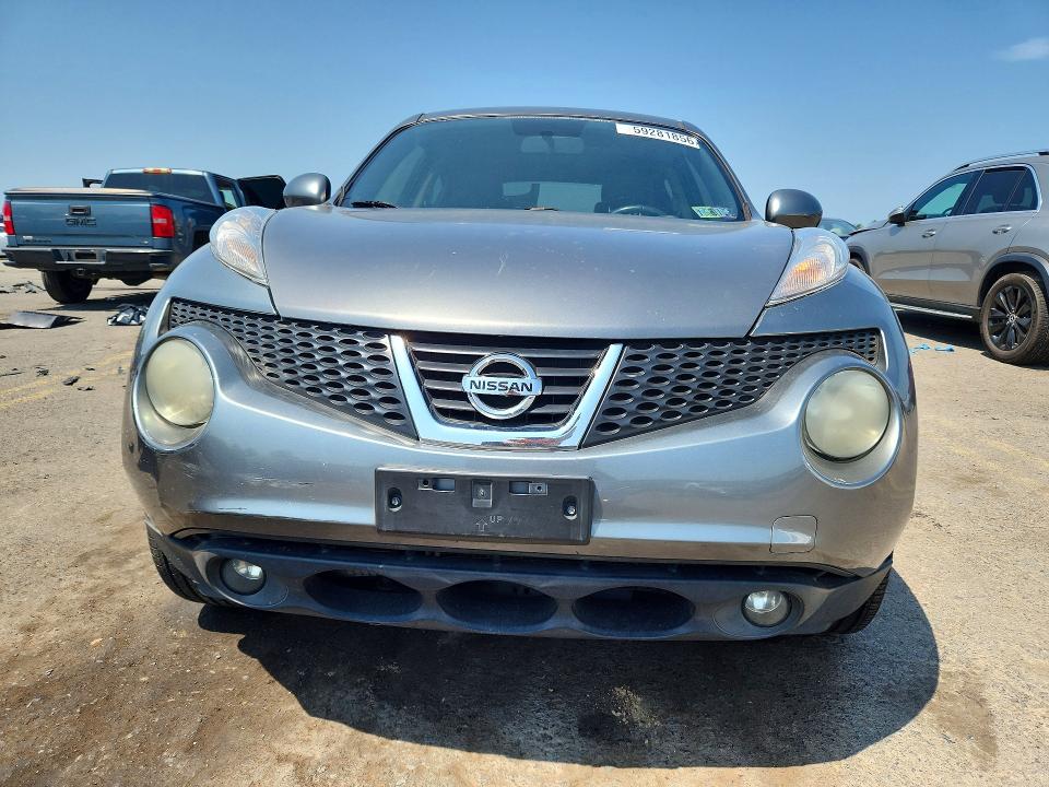 Photo 5 from auction – 2012 NISSAN JUKE with VIN JN8AF5MV8CT106631