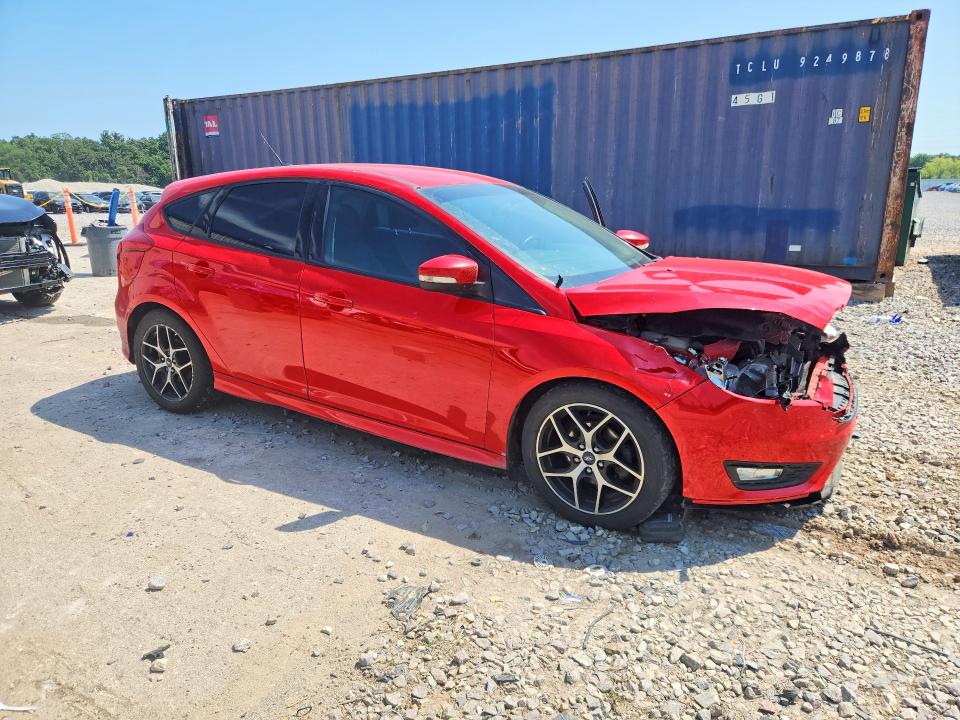 Photo 4 from auction – 2016 FORD FOCUS with VIN 1FADP3K27GL334957