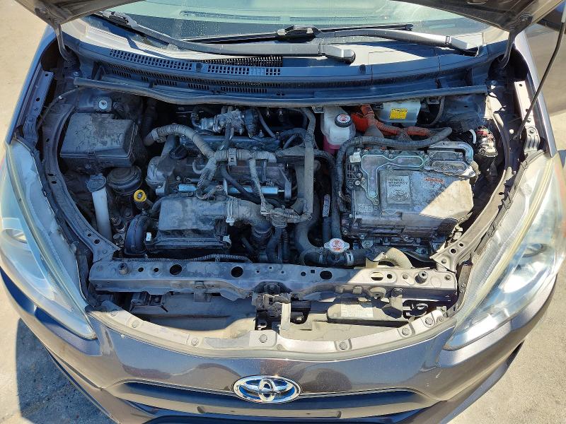 Photo 11 from auction – 2017 TOYOTA PRIUS C with VIN JTDKDTB35H1597822