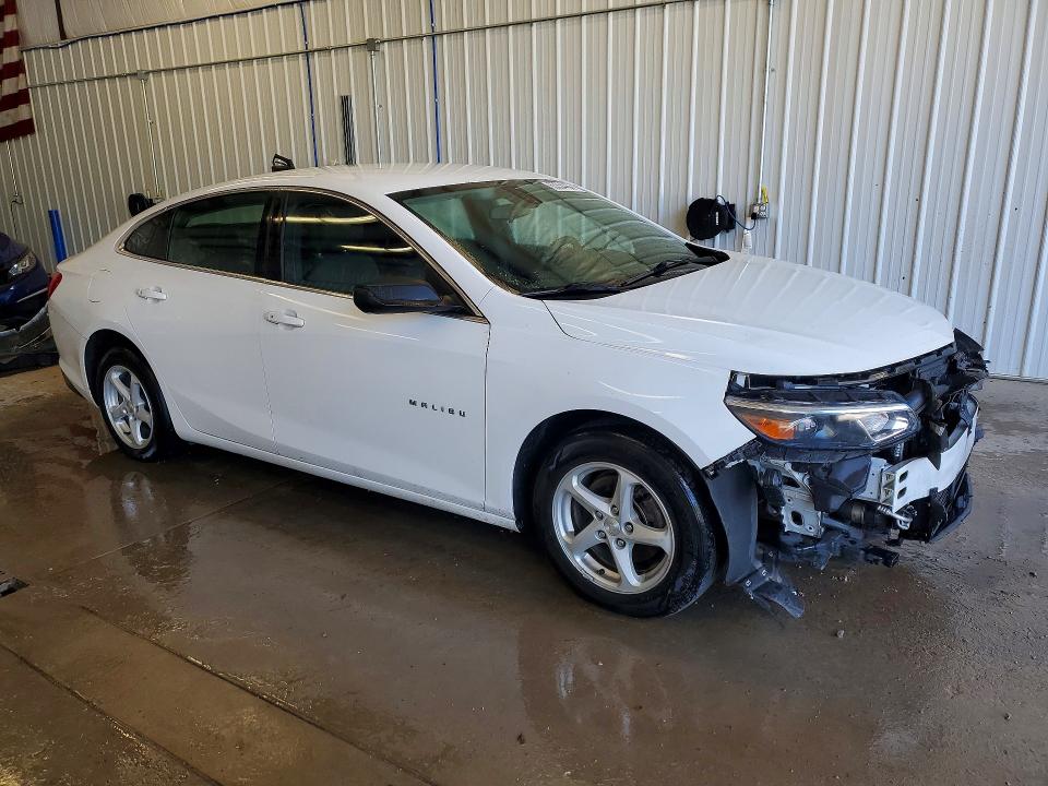 Photo 4 from auction – 2017 CHEVROLET MALIBU with VIN 1G1ZB5ST5HF106774