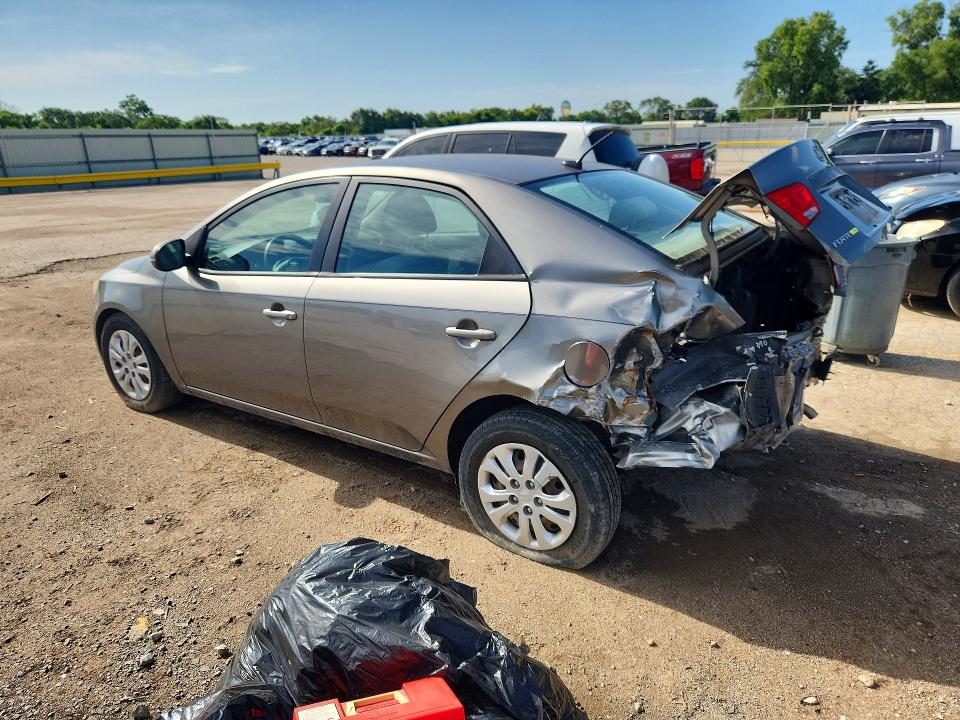 Photo 2 from auction – 2012 KIA FORTE with VIN KNAFU4A28C5488267