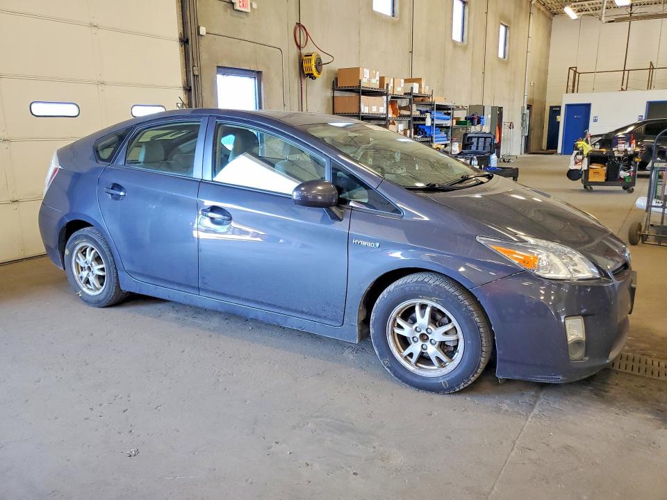 Photo 4 from auction – 2010 TOYOTA PRIUS with VIN JTDKN3DUXA0049331