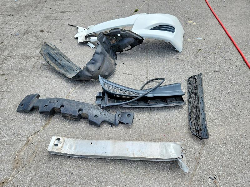 صورة رقم 12 من المزاد - 2009 TOYOTA MATRIX مع VIN 2T1KU40EX9C159398