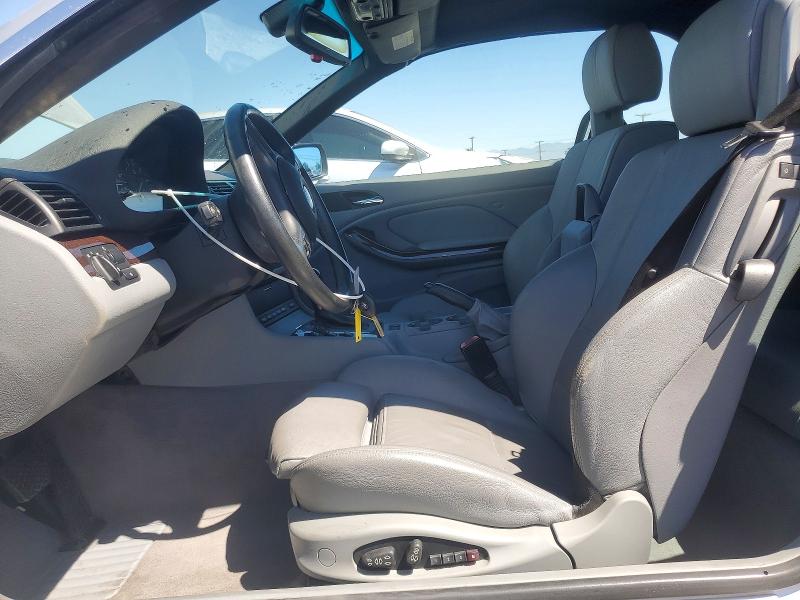 Photo 7 from auction – 2004 BMW 325 with VIN WBABW33414PL30487
