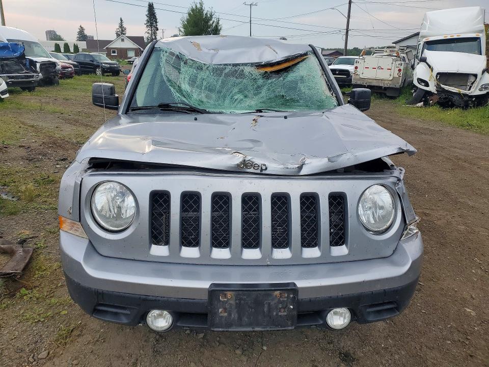 Photo 5 from auction – 2017 JEEP PATRIOT with VIN 1C4NJRAB7HD180265