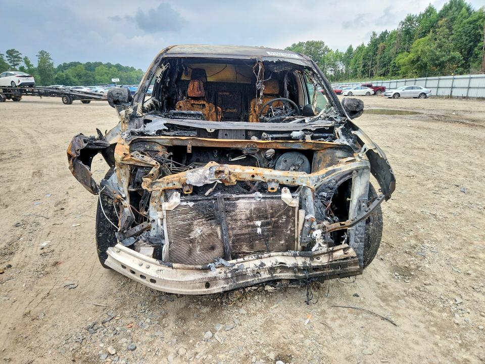 Photo 5 from auction – 2017 HONDA RIDGELINE with VIN 5FPYK3F51HB015256
